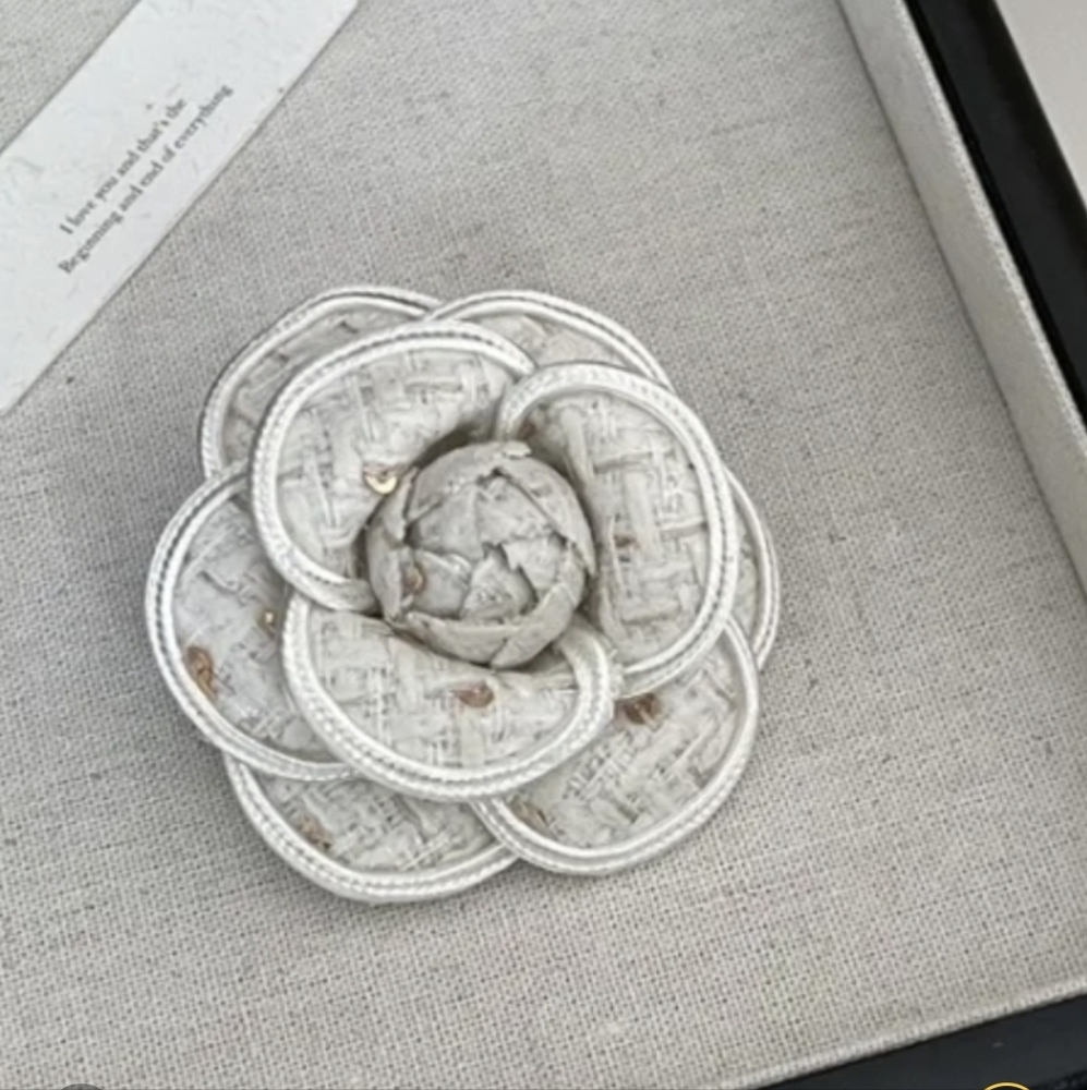 Elegant Flower Brooch